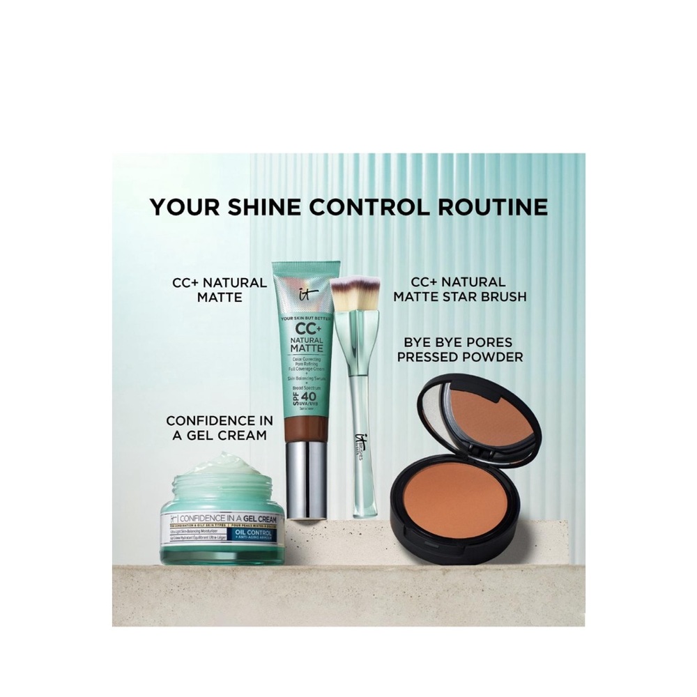IT Cosmetics Limited Edition Super Star Foundation Brush bundle - Picture 4 of 17